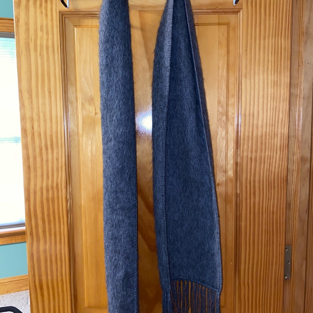Grey scarf